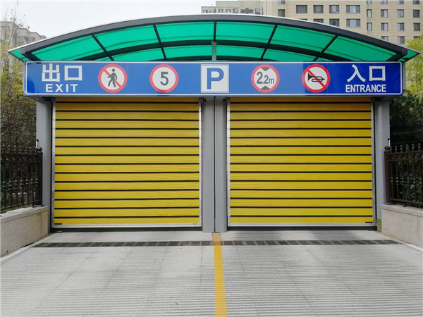 龙凤快速卷帘门