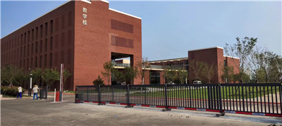 龙凤段滑伸缩门